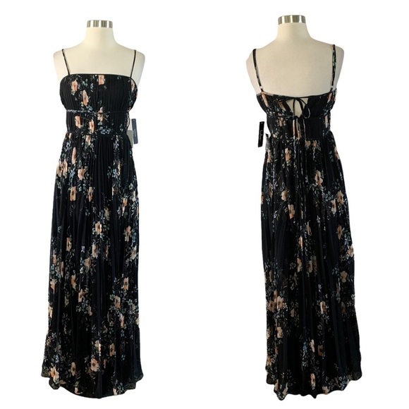 Lulu’s New With Tags Flowering Romance Black Floral Print Pleated Maxi Dress - Picture 10 of 16